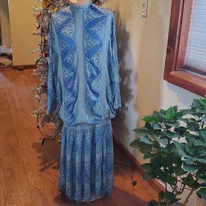 Vintage 80's Dancing Queen midi dress!